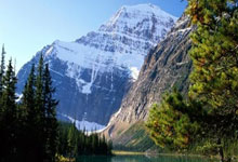 东升国际:詹姆斯准三双浓眉30+13 格林33分客场不敌火箭.